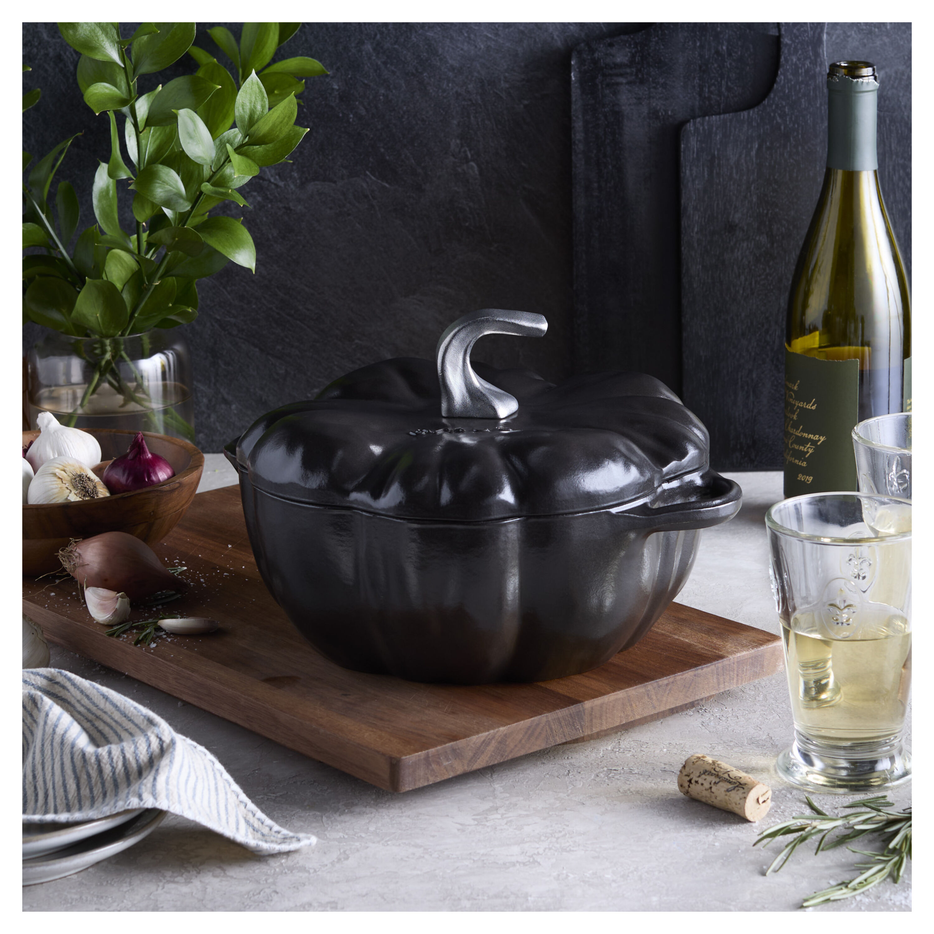 Buy Staub La Cocotte Cocotte | ZWILLING.COM
