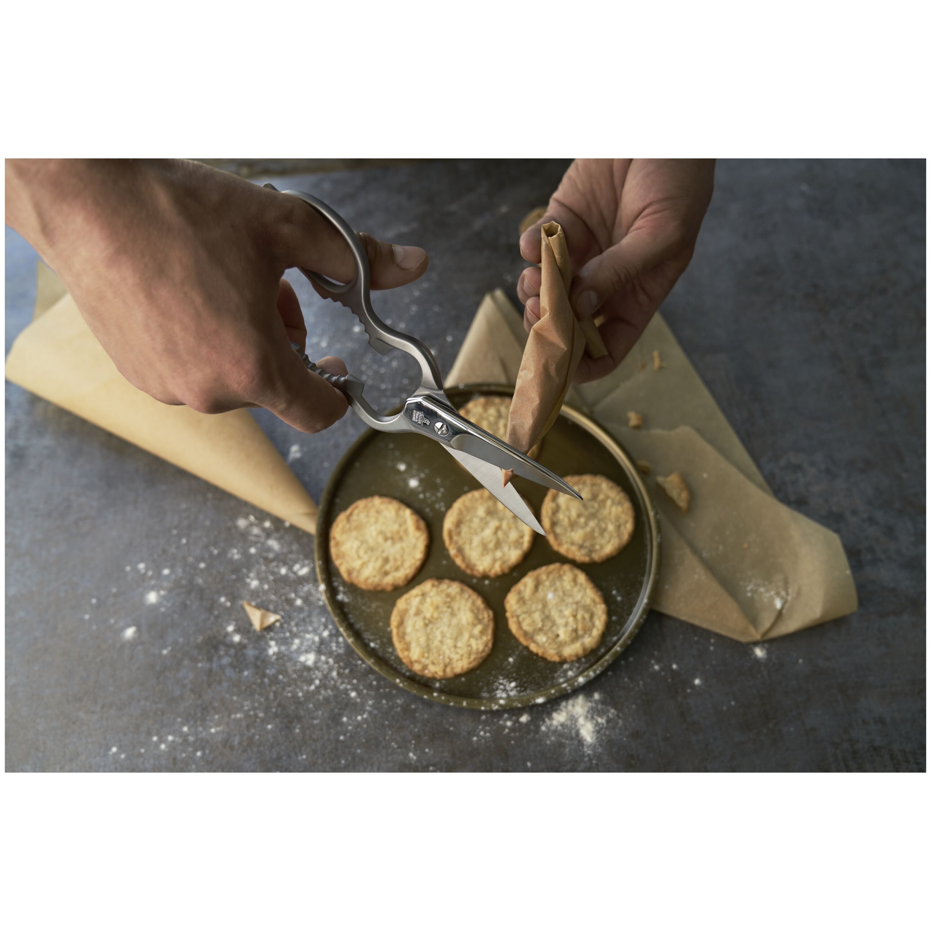 ツヴィリング Kitchen Shears 多機能バサミ | ツヴィリング公式