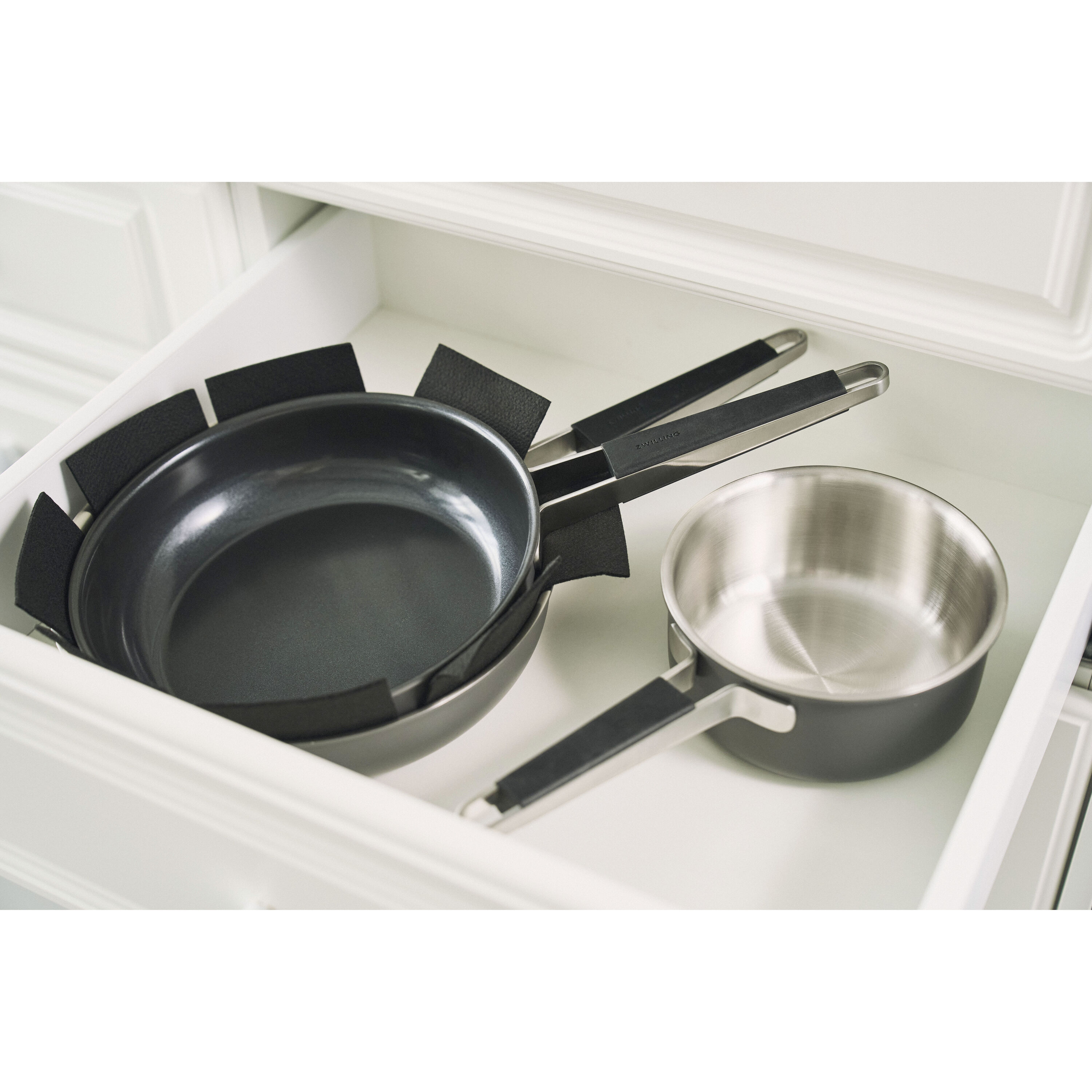 ZERO FRYING PAN 24cm 箱付き ZERO FRYING PAN ゼロフライパン 24cm 蓋つき