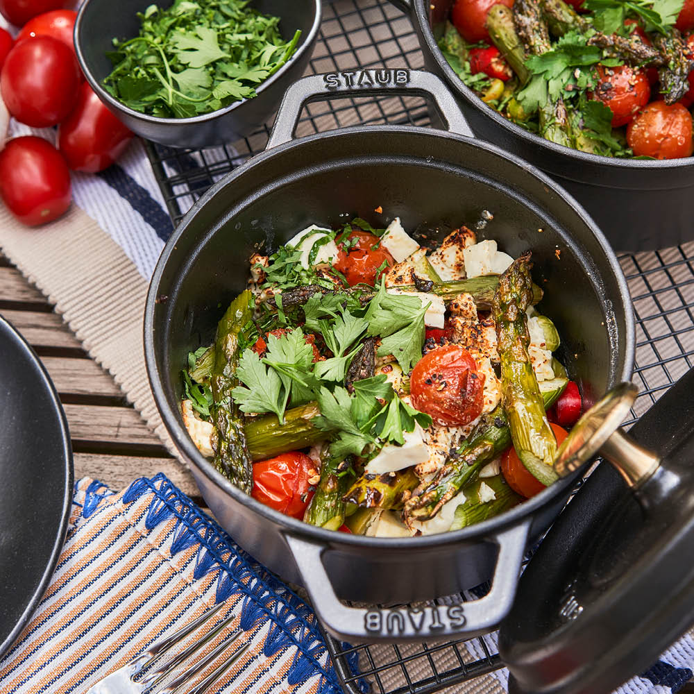 https://www.zwilling.com/on/demandware.static/-/Sites-zwilling-us-Library/default/dw01c71eed/images/product-content/masonry-content/staub/cast-iron/cocotte/40509-480-0__Lifestyle_Image_Product_OS_750x750_2.jpg