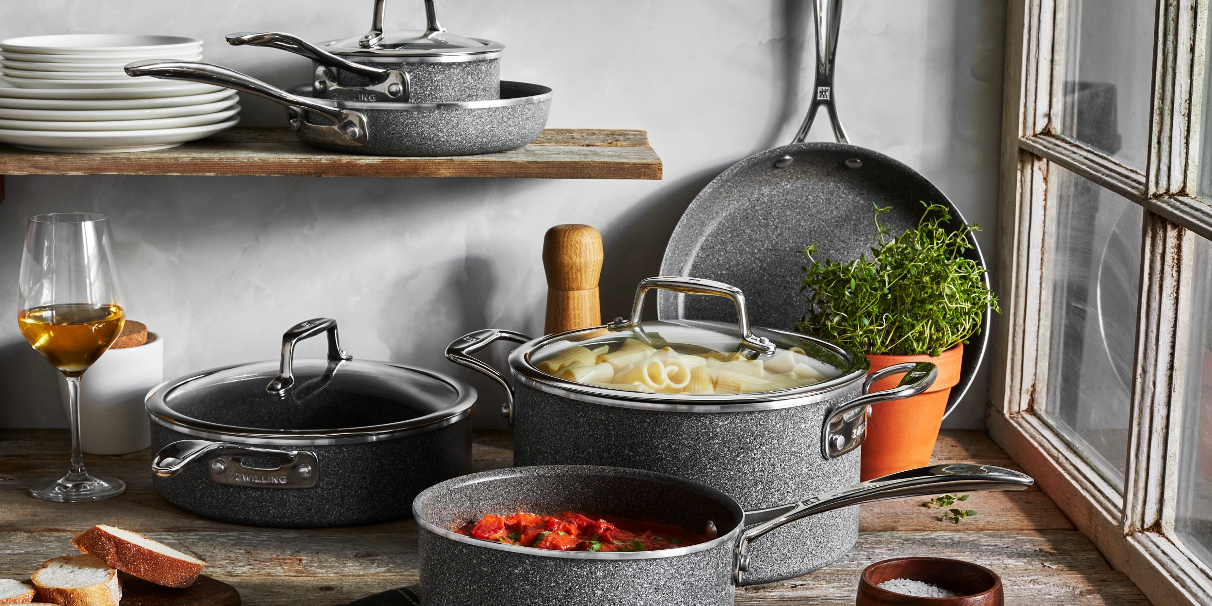 https://www.zwilling.com/on/demandware.static/-/Sites-zwilling-us-Library/default/dw33582e23/images/product-content/masonry-content/zwilling/cookware/vitale/ZW_VITALE_1200-600.jpg