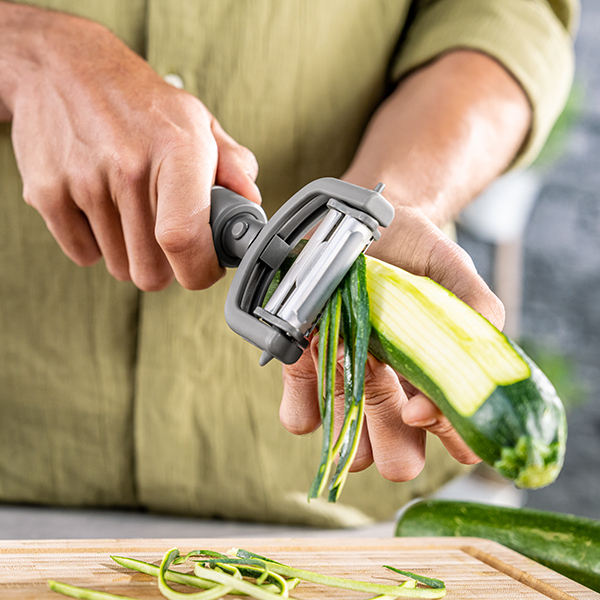 Zyliss Green Swivel Vegetable Peeler - Innovative Kitchenware