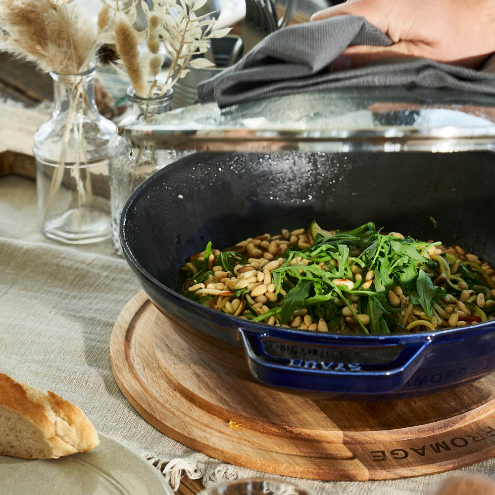 https://www.zwilling.com/on/demandware.static/-/Sites-zwilling-us-Library/default/dw69e82c0d/images/product-content/masonry-content/staub/cast-iron/staub-specialties/40511-467-0_Lifestyle_Image_Product_OS_750x750_1.jpg