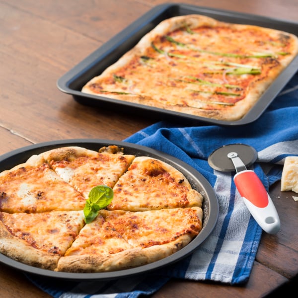 Chef Pomodoro Contenitore per Lievitazione Pizza 35,5 x 28 cm, Cassetta Lievitazione  Pizza per 4-6 Panetti, Set Pizza Accessori da Pizzeria, Contenitore Pizza  Lievitazione (Grigio) : : Casa e cucina