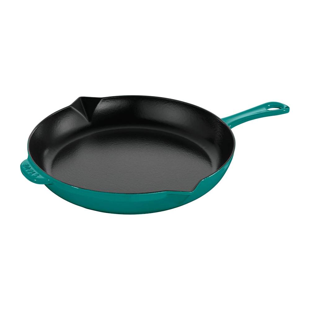 https://www.zwilling.com/on/demandware.static/-/Sites-zwilling-us-Library/default/dw738bf5c7/images/product-content/product-specific-images/staub-pdp-hotspot-modules/staub-pdp-hotspot-10inch-fry.jpg