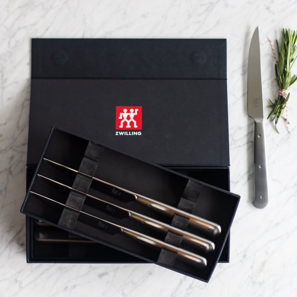 https://www.zwilling.com/on/demandware.static/-/Sites-zwilling-us-Library/default/dwd5f73a89/images/product-content/masonry-content/zwilling/cutlery/porterhouse-steak-set/ZWILLING-Stainless-Steel-8-pc-Steak-Knife_04.jpg